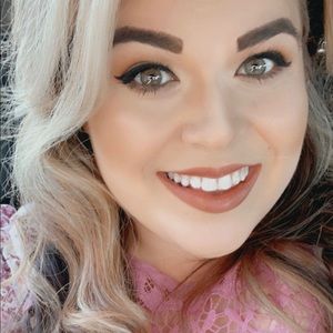 Meet your Posher, Dani